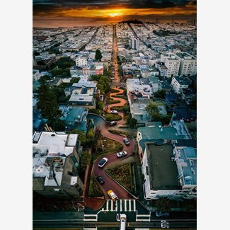 1000 bitar - San Francisco Lombard street